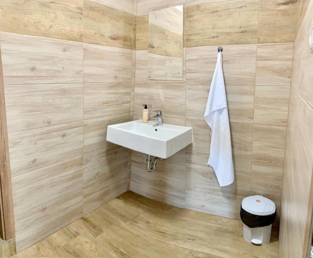 Apartmany Statek Bezdedice Hostomice Extérieur photo